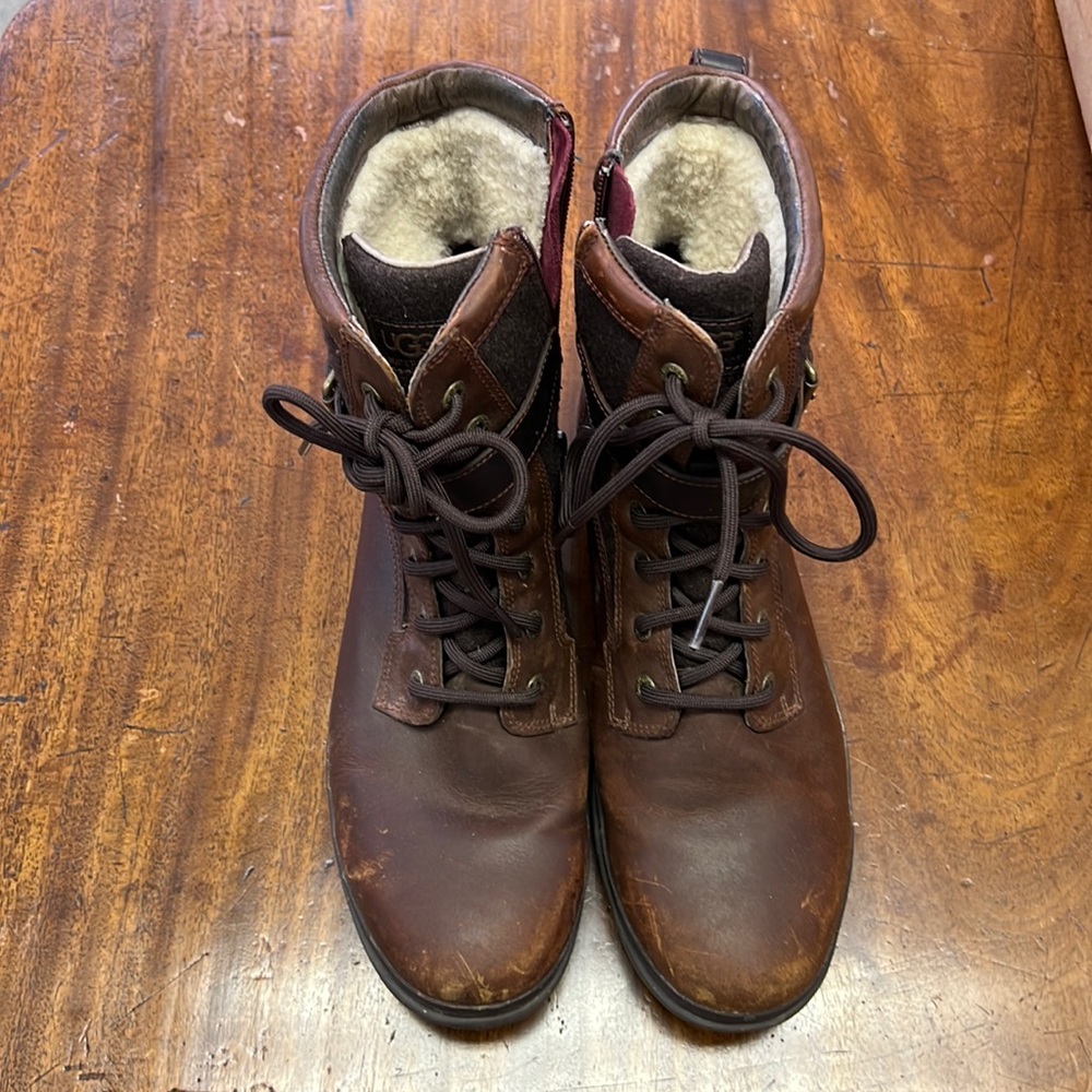 UGG Kelsey Brown Leather and Wool Boots